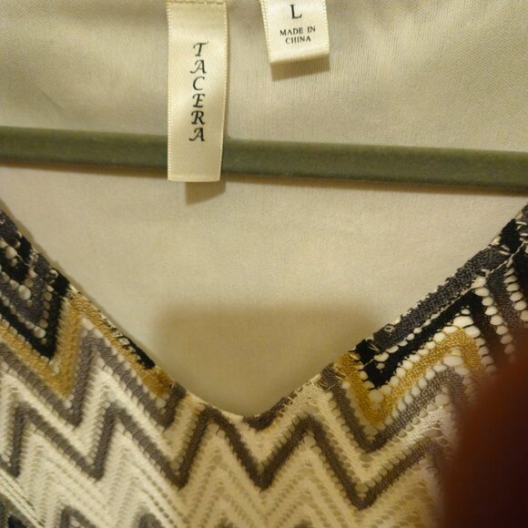 Tacera Cold Shoulder Chevron Dress | Metallic Zig Zag | Size L - Picture 3 of 4